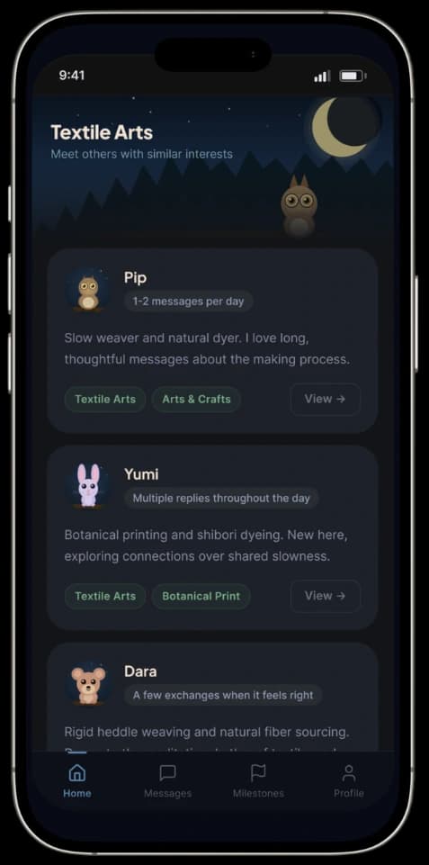 HikiMEET app screen discover page showing others with similar interests